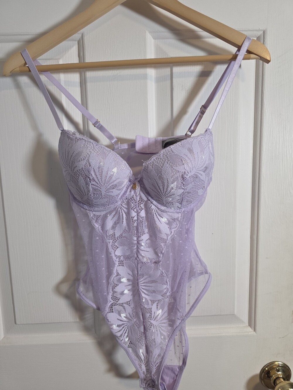 Daisy Fuentes Purple Mesh and Lace Push-Up Bodysuit Size Medium Liliac Color